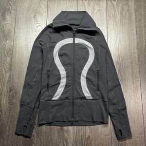 Lululemon In Stride Jacket Women's‎ Size 2 Gray Full Zip Thumbholes